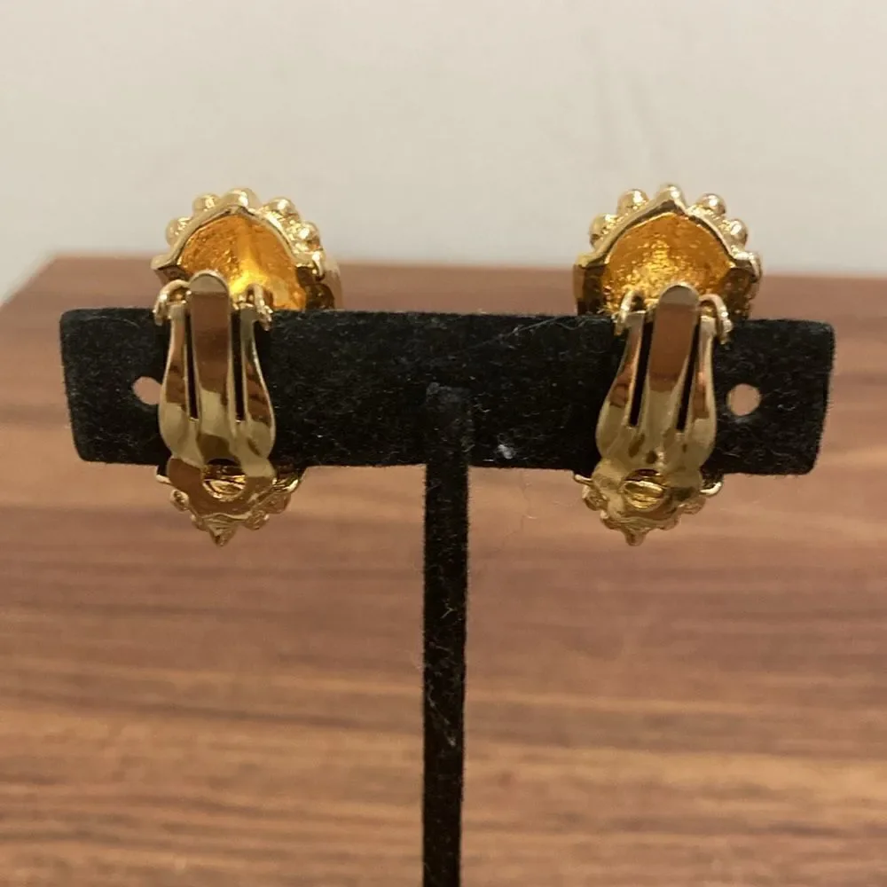 Paolo Gucci Signed Vintage Half Hoop Clip on Gold Plated Earrings.
